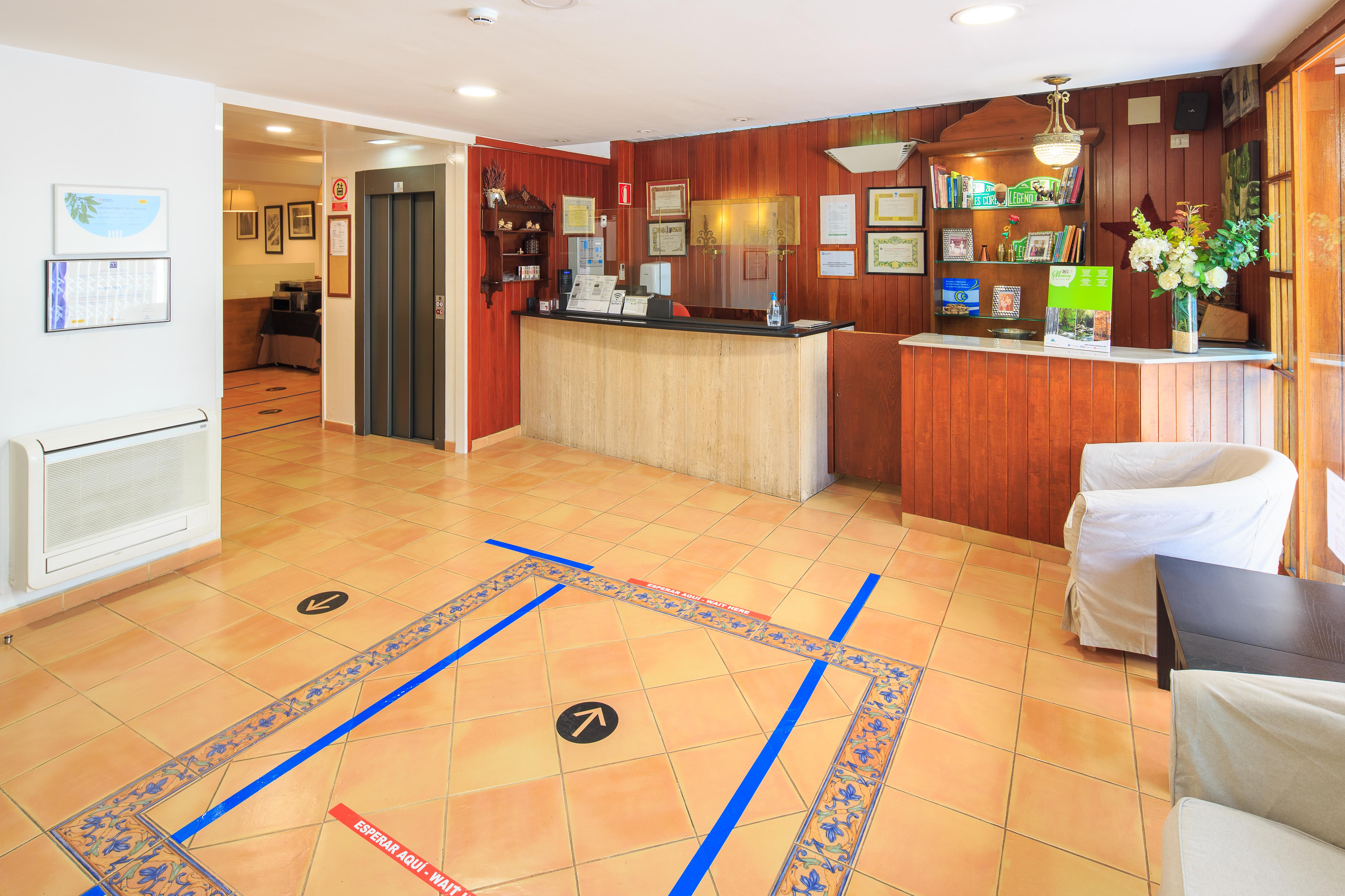 Hotel Ripoll Sant Hilari Sacalm Exterior photo