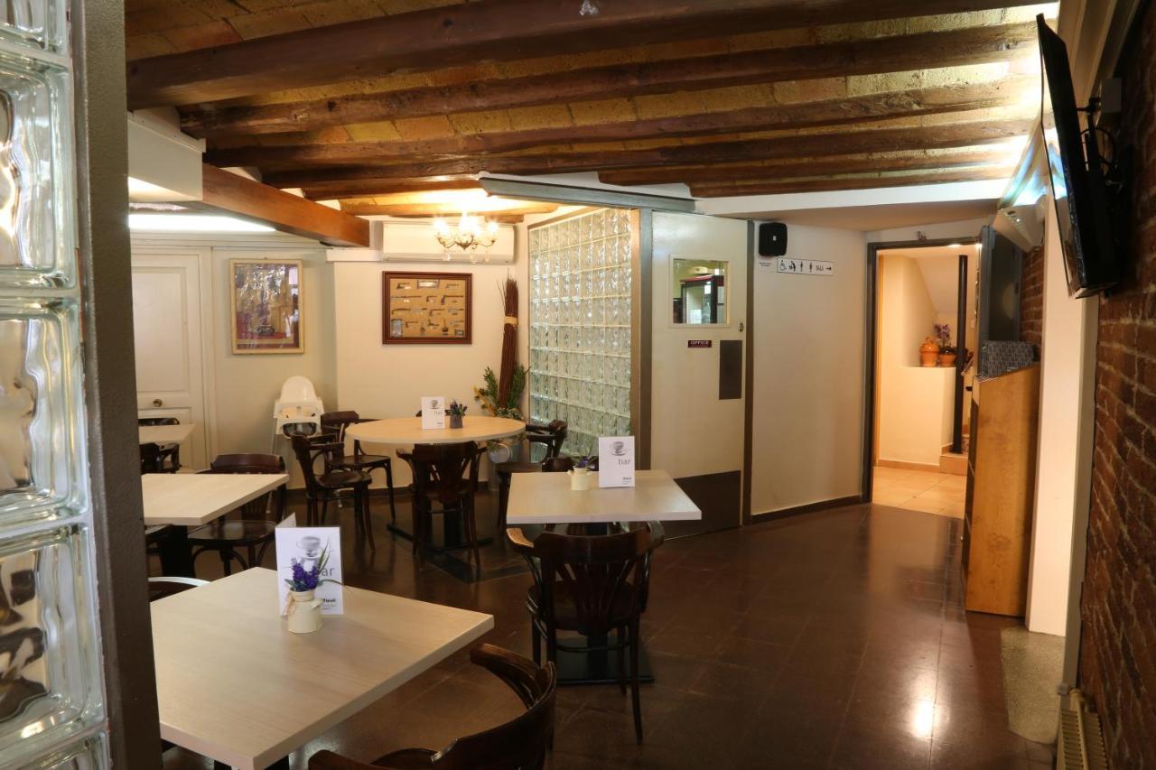Hotel Ripoll Sant Hilari Sacalm Exterior photo